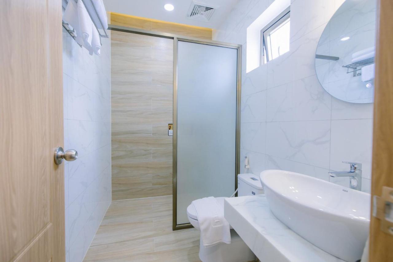 Thuan Phat Hotel Soc Trang Exterior foto